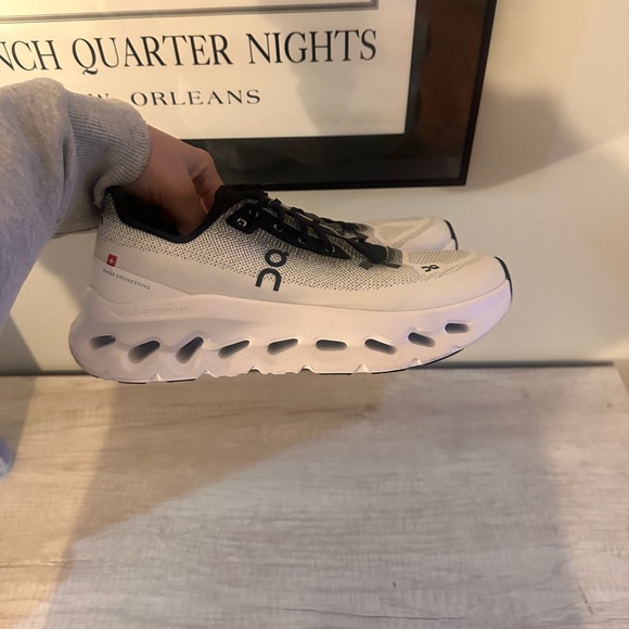 On Cloud Tilt Shoes - Picture 6 of 10